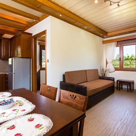 Semiramis Casa vacanze Chrisi Ammoudia