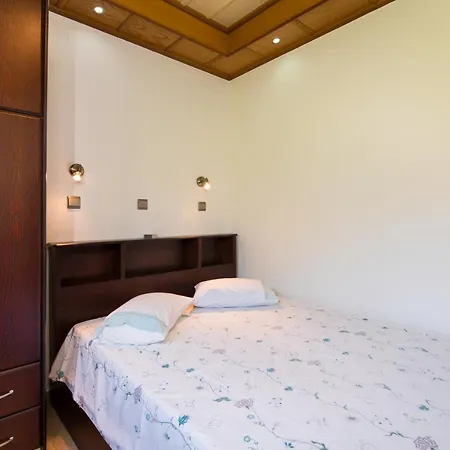 Semiramis Hébergement de vacances *