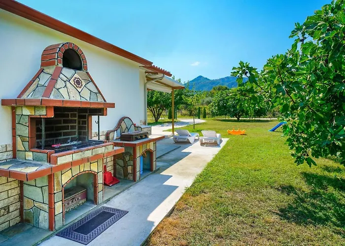 Semiramis 펜션 크리시 아모우디아